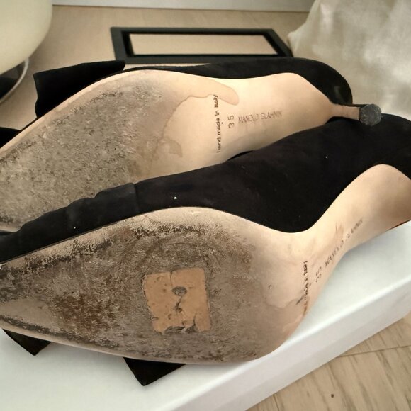 Manolo Blahnik - Picture 3 of 4